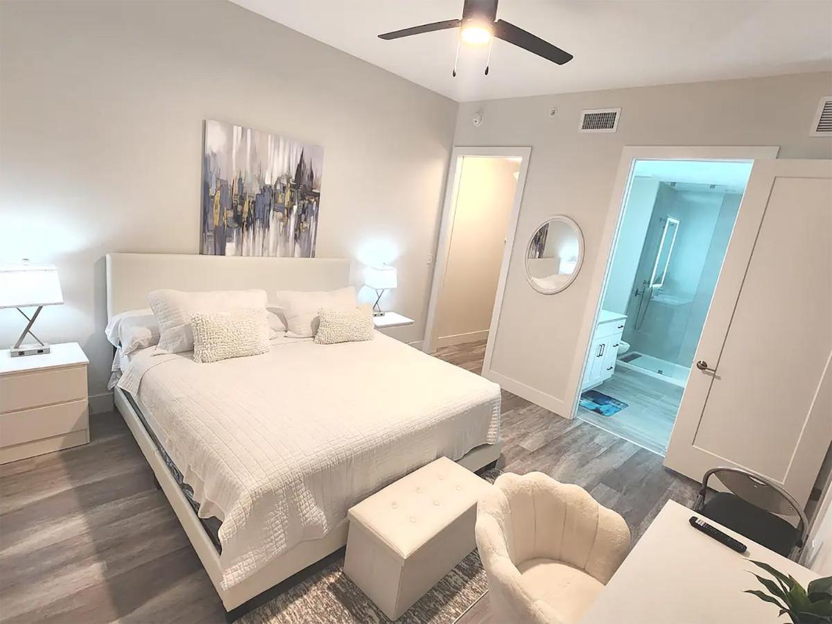 Lux Place And Cozy 3Beds 2Rooms Enjoy Life In Wpb Gym, Ev Station Nearby The Downtown And Beaches West Palm Beach Exterior photo