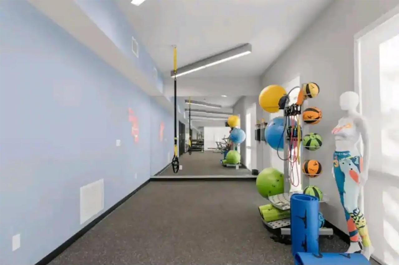Lux Place And Cozy 3Beds 2Rooms Enjoy Life In Wpb Gym, Ev Station Nearby The Downtown And Beaches West Palm Beach Exterior photo