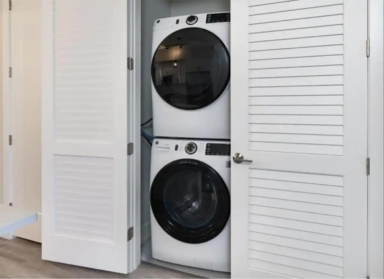 Lux Place And Cozy 3Beds 2Rooms Enjoy Life In Wpb Gym, Ev Station Nearby The Downtown And Beaches West Palm Beach Exterior photo